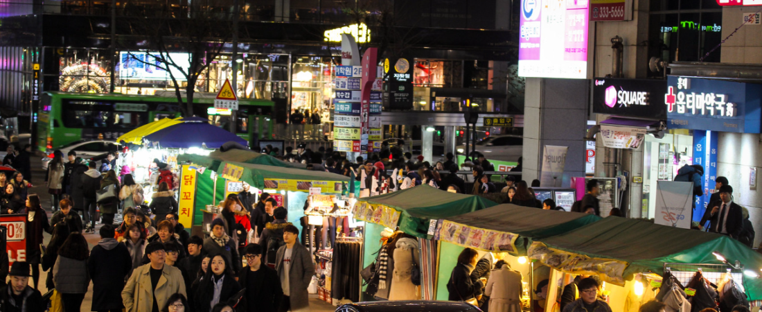 [Hongdae Travel Guide] Vibrant Youth Culture, Trendy Cafes, and Local Eats